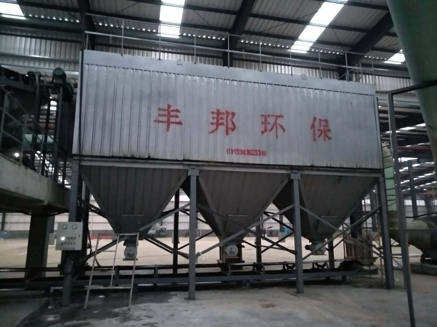 FB系列脈沖除塵器 工業(yè)除塵的高效解決方案
